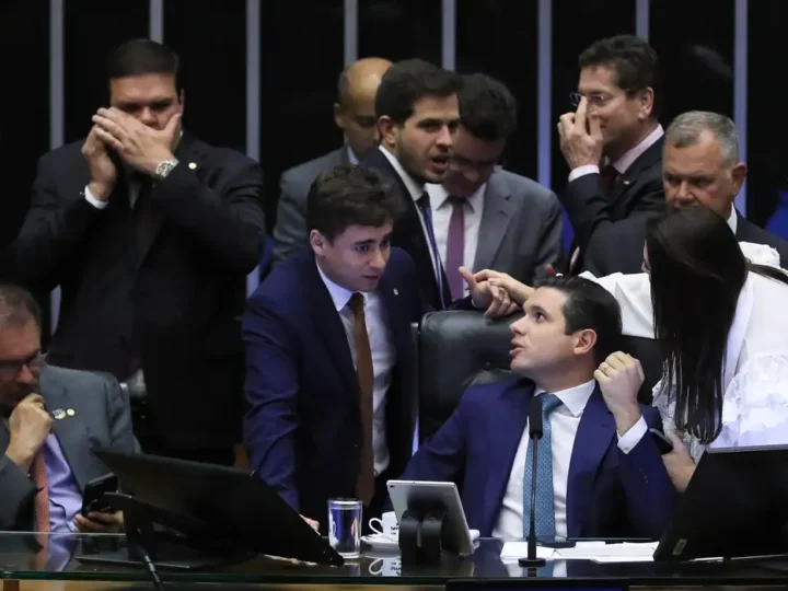 PEC da Blindagem: Entenda o Projeto, Seus Defensores e as Razões da Polêmica